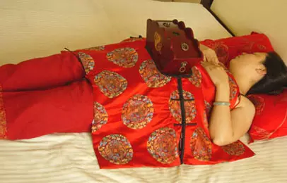 艾灸的作用是什么？ 怎樣用艾灸養(yǎng)生？